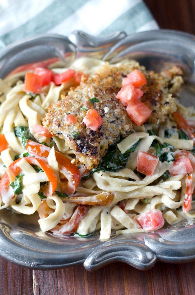 Copycat Olive Garden Tuscan Garlic Chicken Fettuccine | Go Go Go Gourmet @gogogogourmet