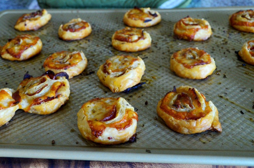 Easy party appetizer- Pepperoni Pinwheels | Go Go Go Gourmet