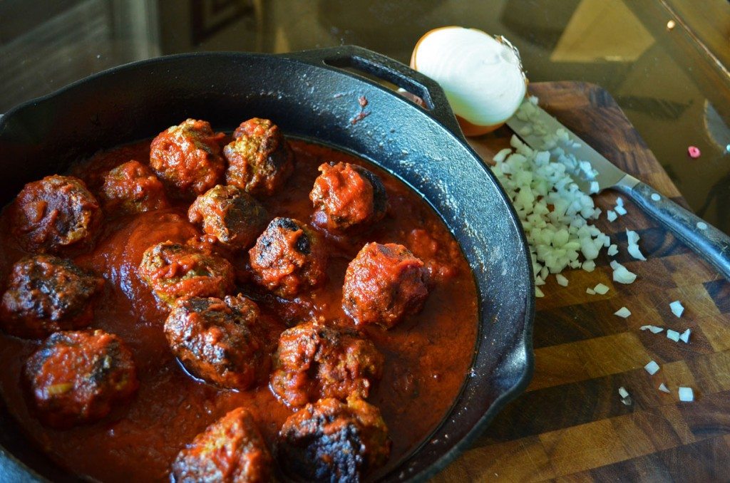 Homestyle Italian Meatballs, cooked in sauce for a juicy finish! | Go Go Go Gourmet