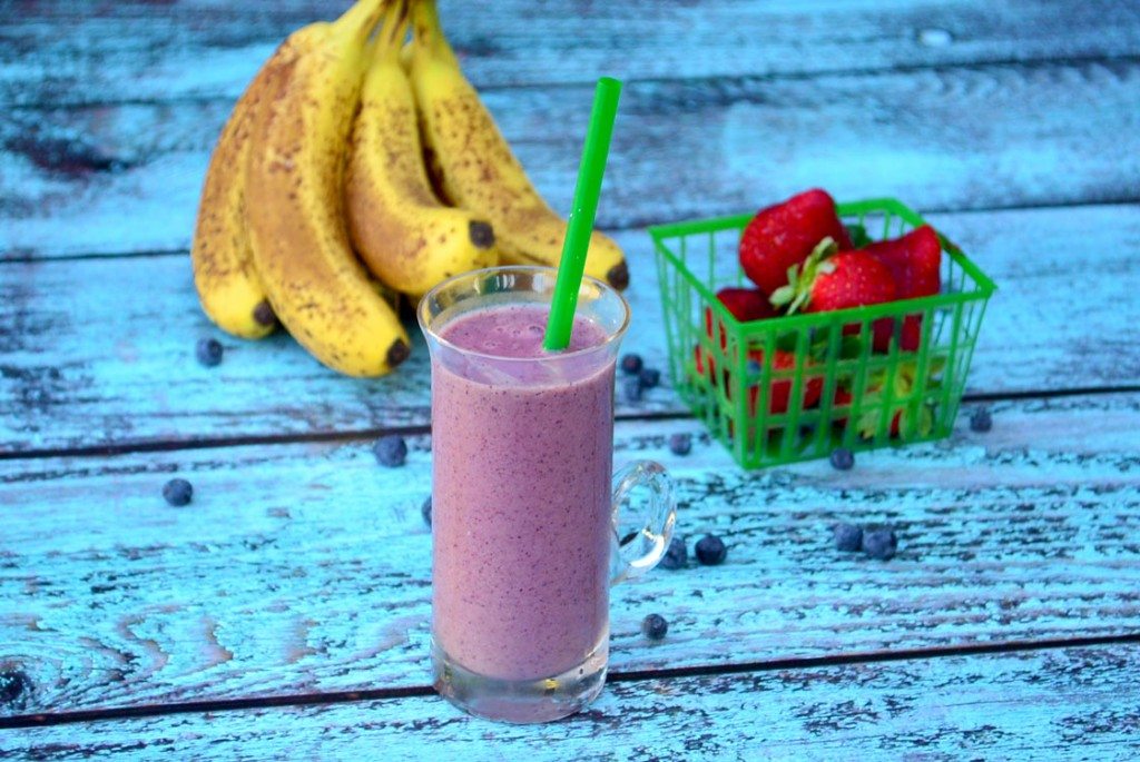 Banana Berry Smoothie | Go Go Go Gourmet