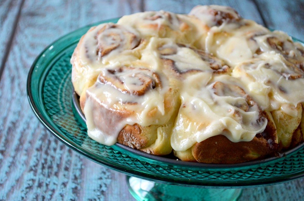 Soft & Gooey Cinnamon Rolls | Go Go Go Gourmet