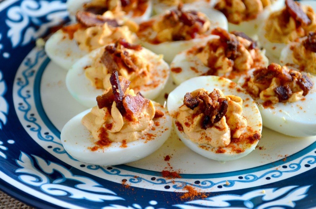 Bacon-Sriracha-Deviled-Eggs3