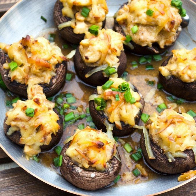 Lobster Stuffed Mushrooms- take the ordinary to the extraordinary! Lobster,cream cheese, chives and gouda. | Go Go Go Gourmet @gogogogourmet