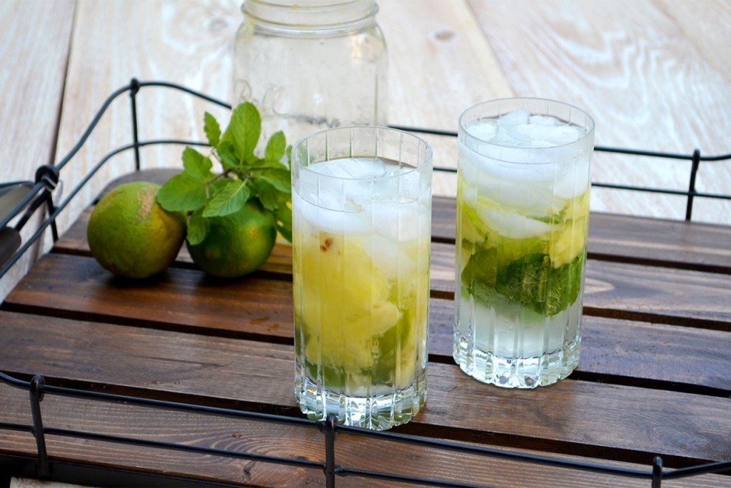 Pineapple Mojitos | Go Go Go Gourmet @gogogogourmet