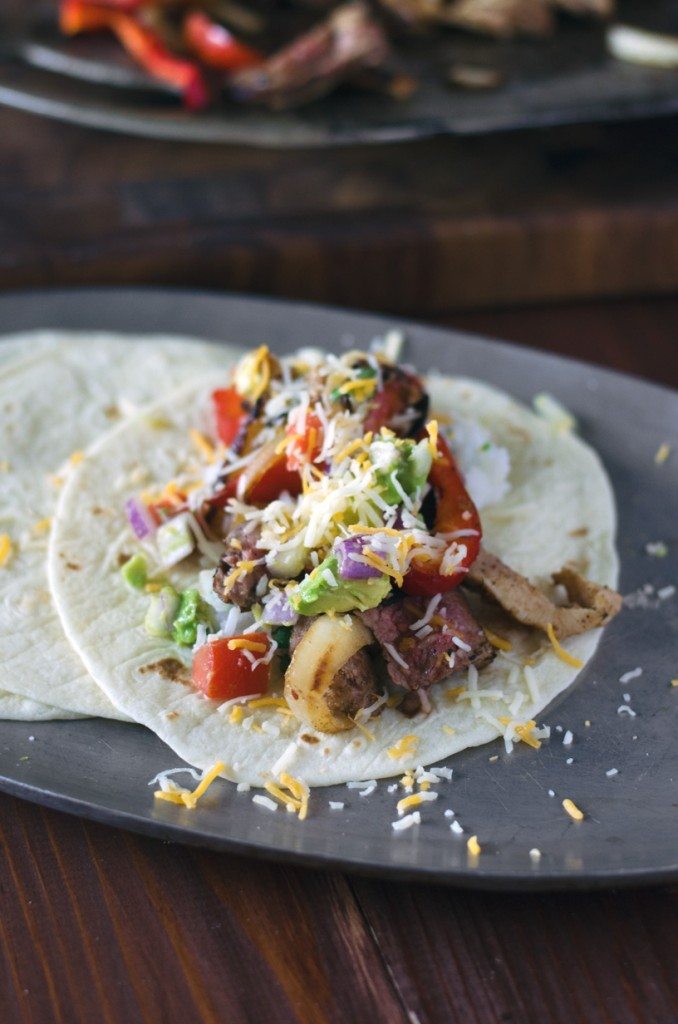 Grilled Flank Steak and Chicken Fajitas | Go Go Go Gourmet @gogogogourmet