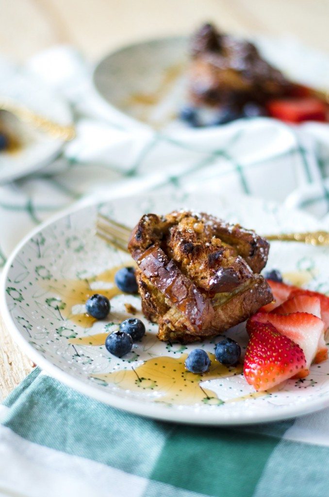 Cinnamon Raisin French Toast Muffins | Go Go Go Gourmet @gogogogourmet