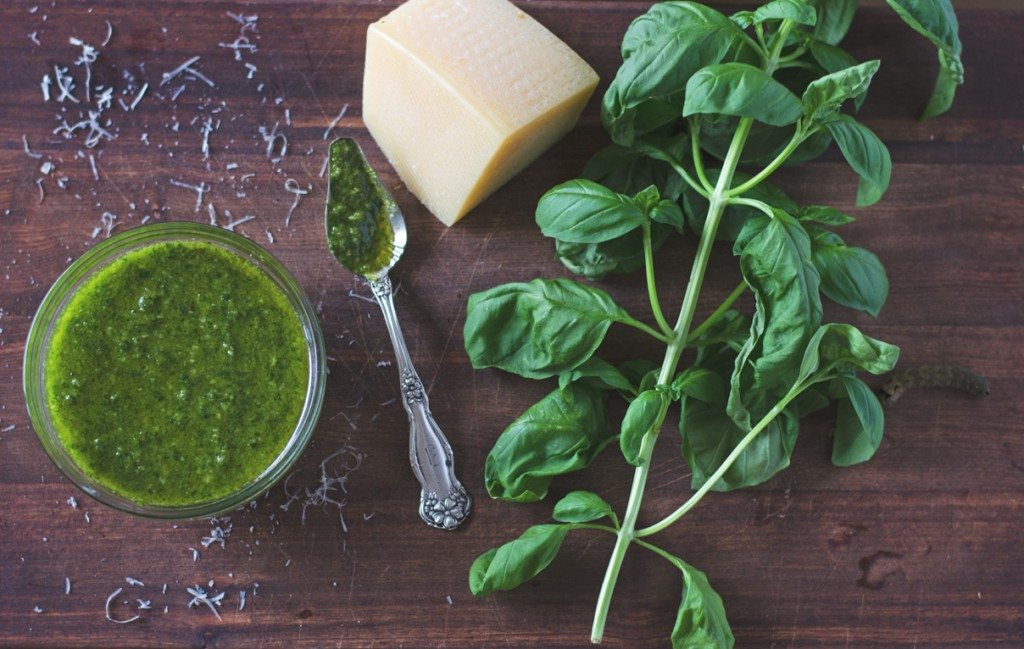 Basil Pesto- Five ingredients, five minutes! | Go Go Go Gourmet @gogogogourmet