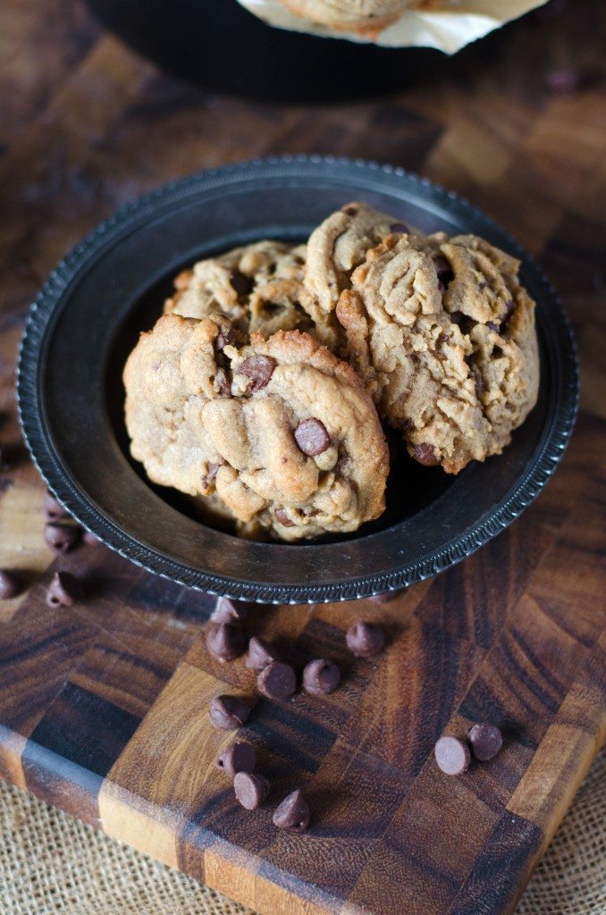 Peanut Butter Chocolate Chip Cookies- the best of both cookie worlds! Always soft and delicious! | Go Go Go Gourmet @gogogogourmet