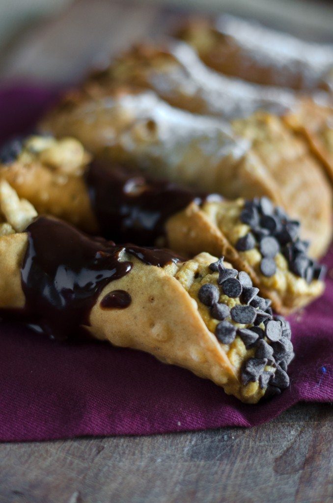 Chocolate Pumpkin Cannoli | Go Go Go Gourmet @gogogogourmet