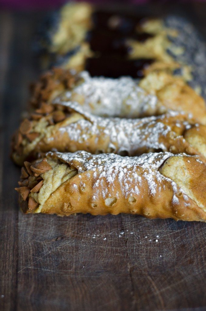 Pumpkin Spice Cannoli | Go Go Go Gourmet @gogogogourmet