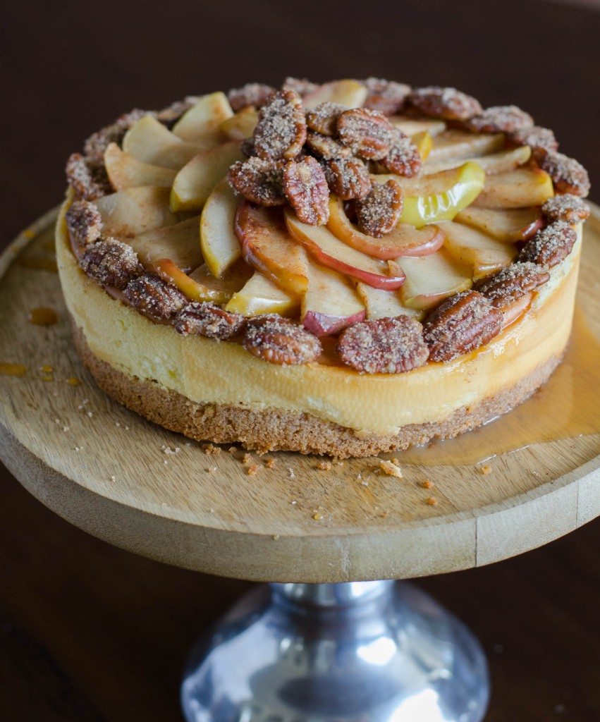 Caramel Apple Cheesecake | Go Go Go Gourmet @gogogogourmet