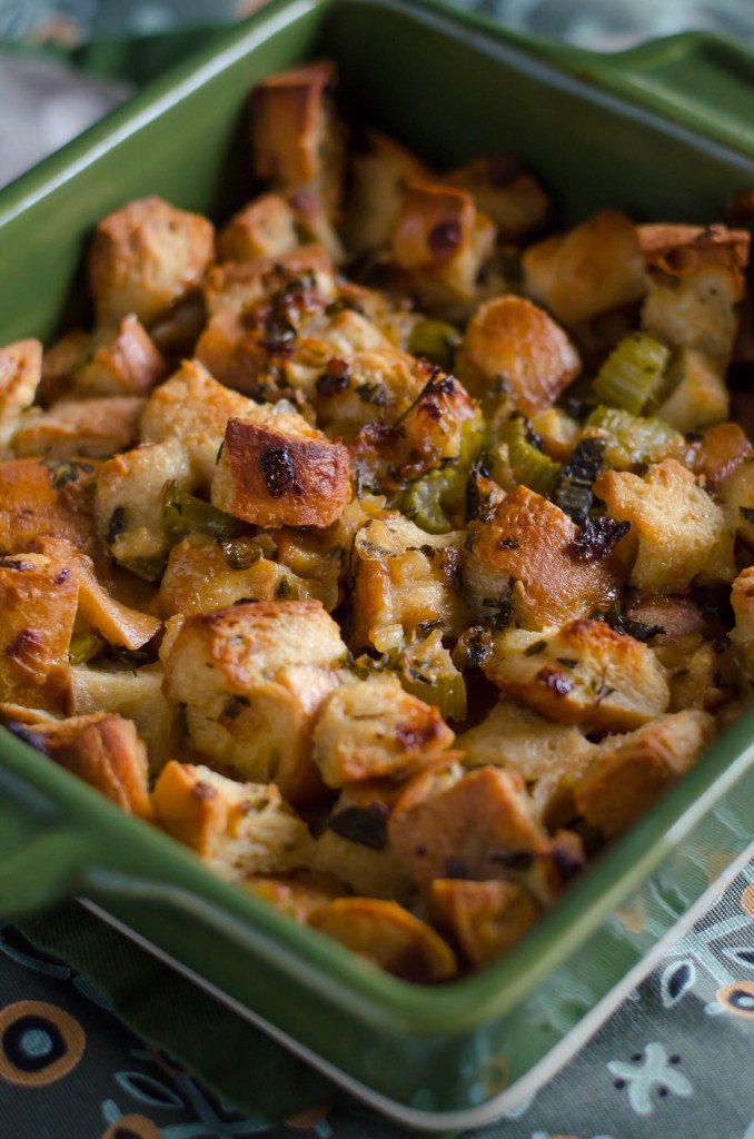 Thanksgiving Stuffing | Go Go Go Gourmet @gogogogourmet