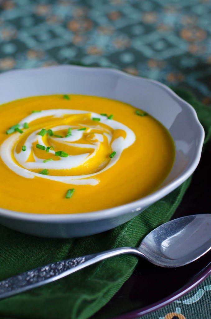 Spicy Roasted Butternut Squash and Carrot Soup | Go Go Go Gourmet @gogogogourmet