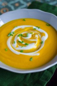 Spicy Roasted Butternut Squash and Carrot Soup | Go Go Go Gourmet @gogogogourmet