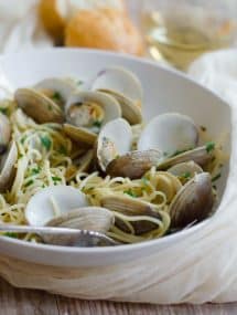 Linguine with Clams | Go Go Go Gourmet @gogogogourmet