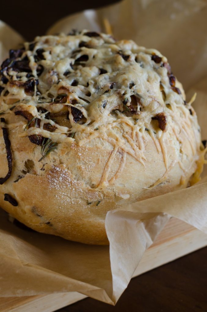 Rosemary and Caramelized Onion Olive Oil Crusty Bread | Go Go Go Gourmet @gogogogourmet