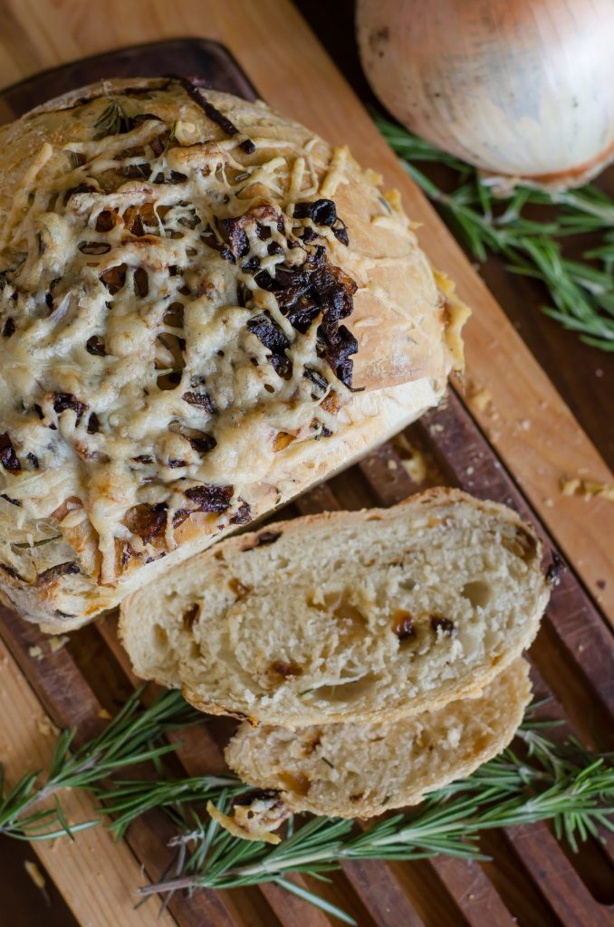 Rosemary and Caramelized Onion Olive Oil Crusty Bread | Go Go Go Gourmet @gogogogourmet