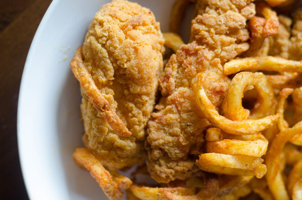 Crispy Curly Fries and Chicken Tenders in the Philips AirFryer | Go Go Go Gourmet @gogogogourmet