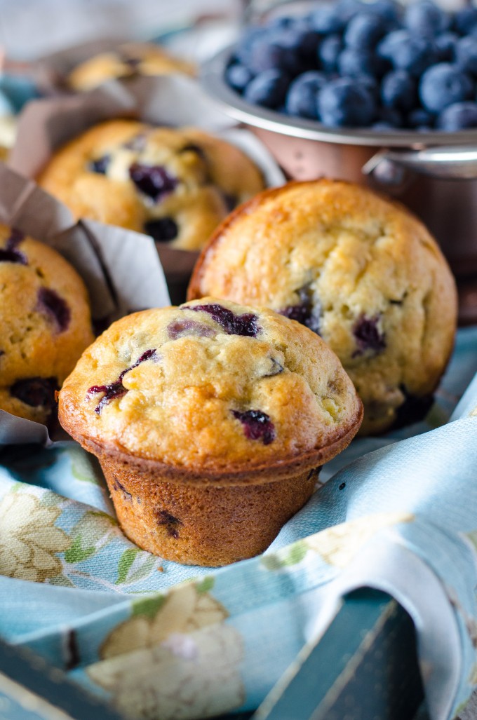  Easy Banana Blueberry Muffins | @gogogogourmet