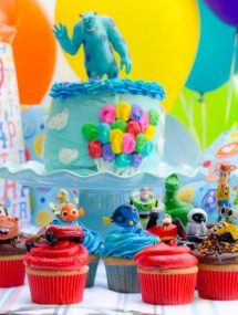 A Pixar Birthday Party- Cakes and Cupcakes | Go Go Go Gourmet @gogogogourmet
