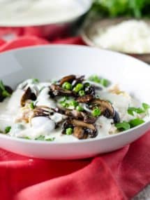 Mushroom Ravioli with Sherried Mushrooms, Chicken, Peas and Four Cheese Sauce | Go Go Go Gourmet @gogogogourmet