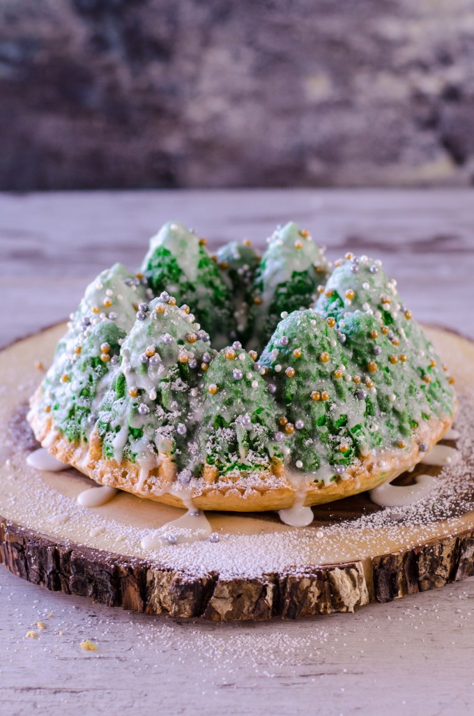 Snowy Christmas Tree Cake Go Go Go Gourmet