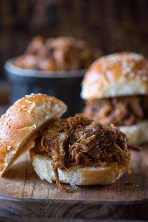 BEST Pulled Pork Sliders BBQ Pulled Pork Sliders Perfect for Game Day!