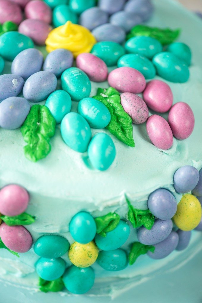 M&Ms Spring Flower Cake Recipe | @gogogogourmet