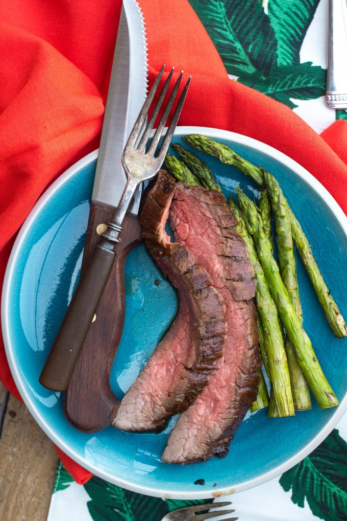 Sweet Heat Grilled Balsamic Marinated Flank Steak | @gogogogourmet