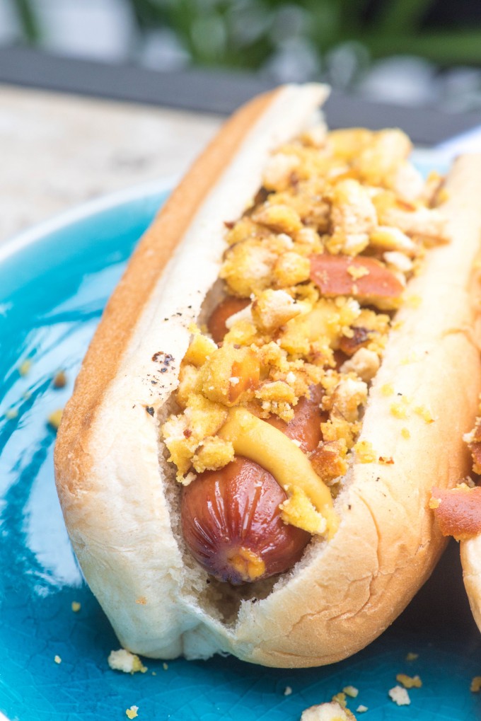 Cheesy Pretzel Dogs- a quick and fun summertime recipe! | @gogogogourmet