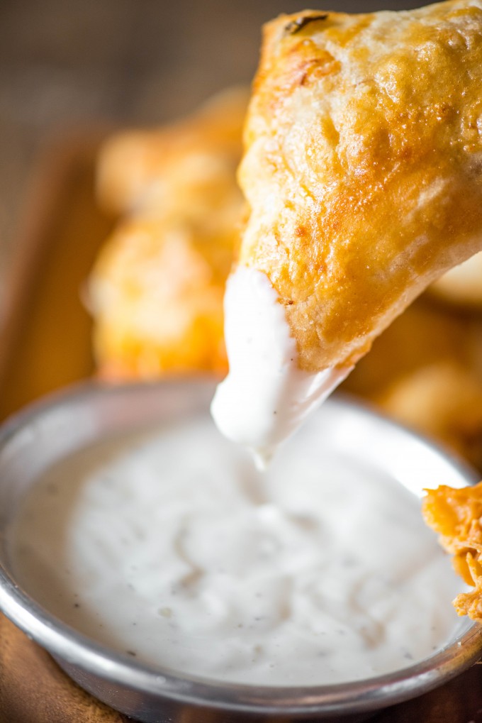 Buffalo Chicken Pastry Pockets dipped in ranch for the perfect wing flavor!| @gogogogourmet