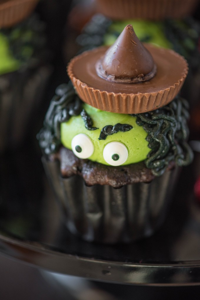 Halloween Witch Cupcakes Go Go Go Gourmet