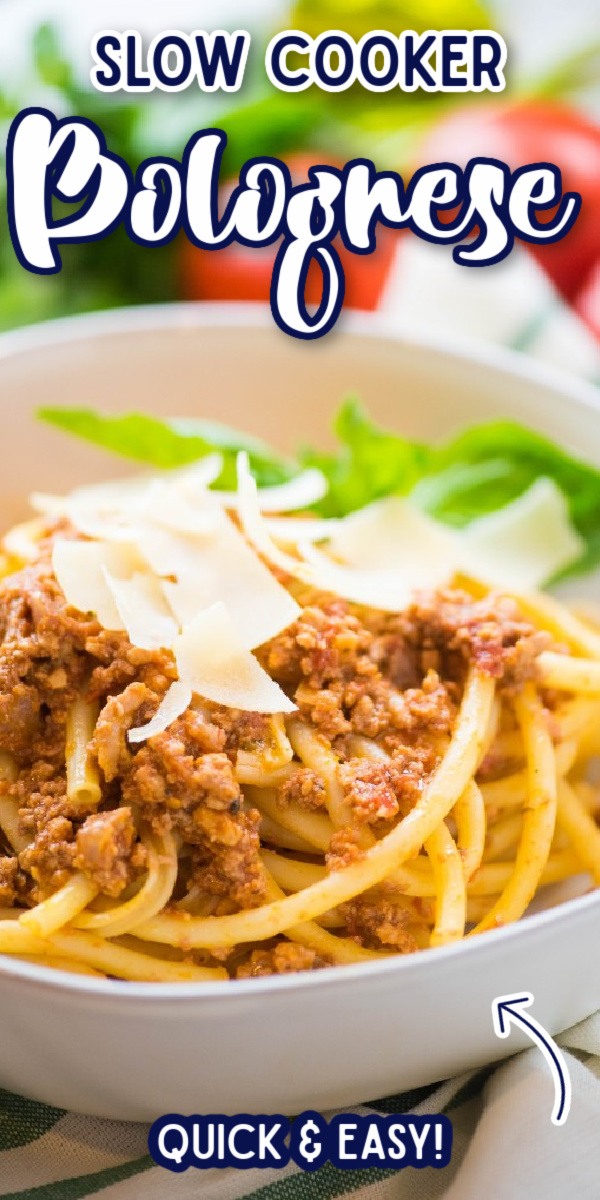 BEST EVER! This Slow Cooker Bolognese cooks all day long in the crockpot. Hearty and rich, it's full of incredible classic authentic Italian flavors, and coats every strand of pasta perfectly. #gogogogourmet #slowcookerbolognese #bolognesesauce #homemadepastasauce via @gogogogourmet