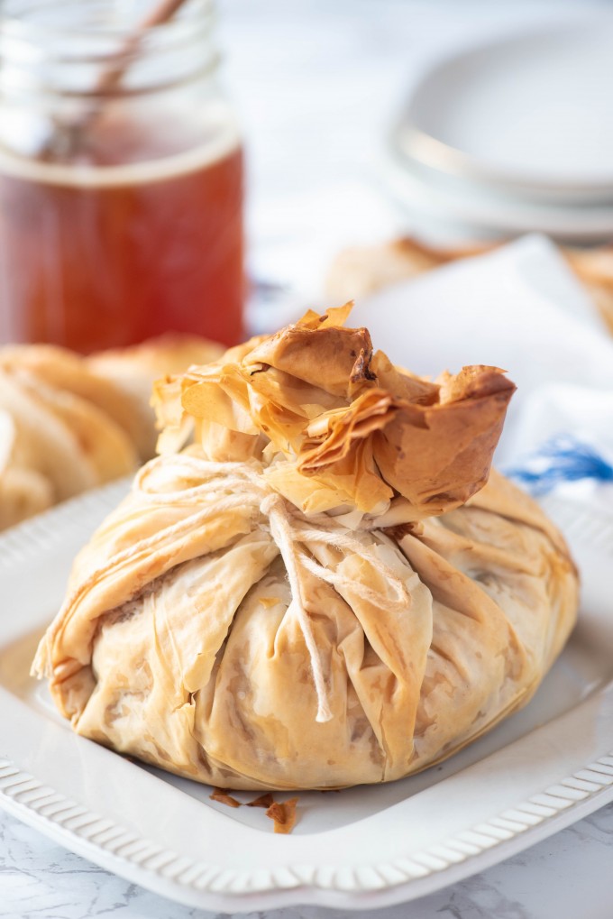 Baklava Baked Brie Appetizer