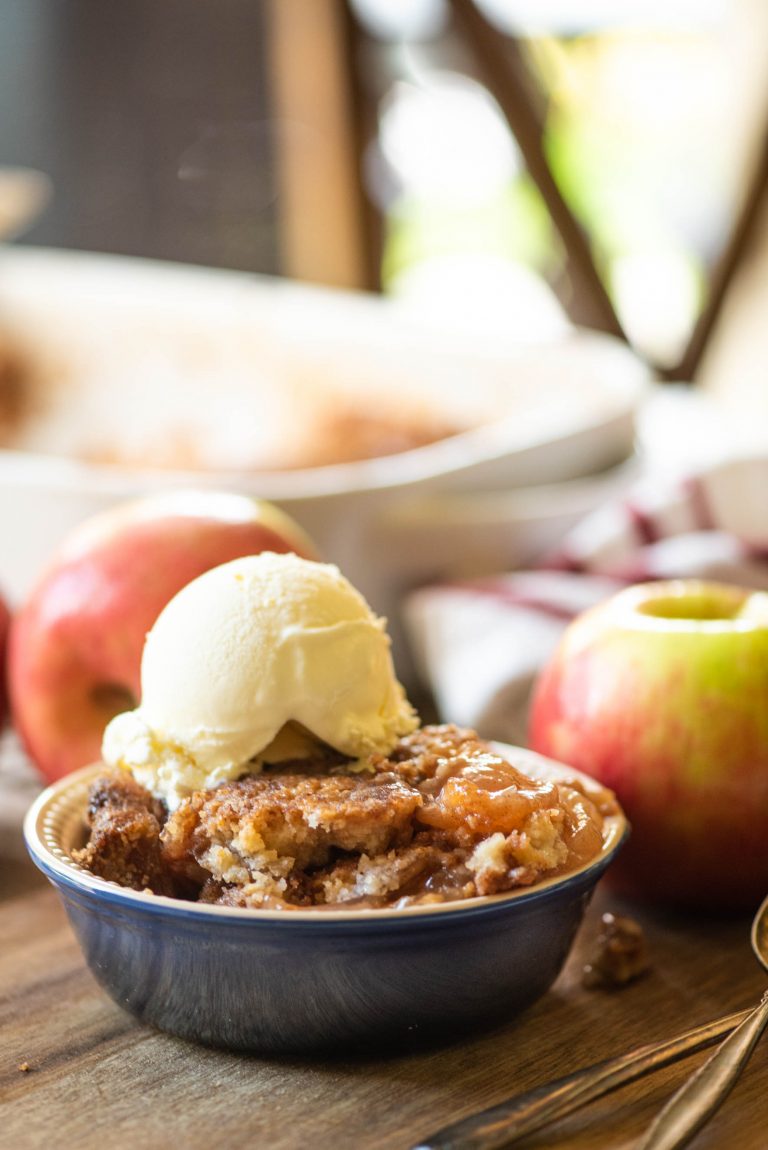 Apple Dump Cake Recipe Apple Dump Cake Recipe with Canned Apples
