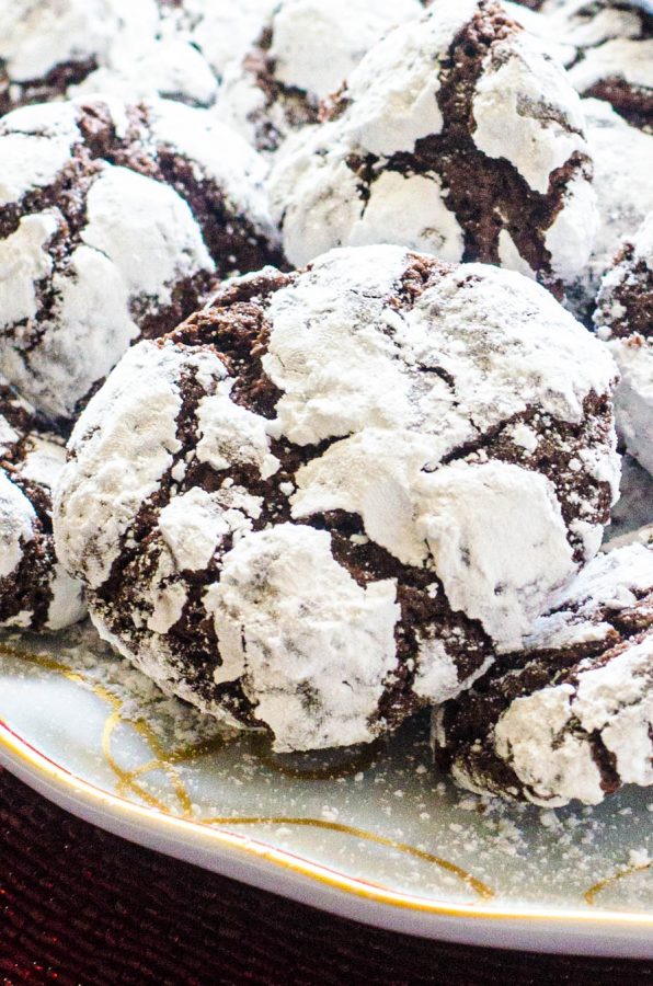 Close up of chocolate crinkle cookies